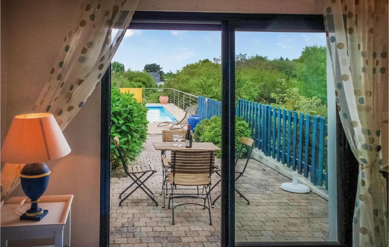 Lovely Home In Cadouarn With Wifi Sene Bagian luar foto